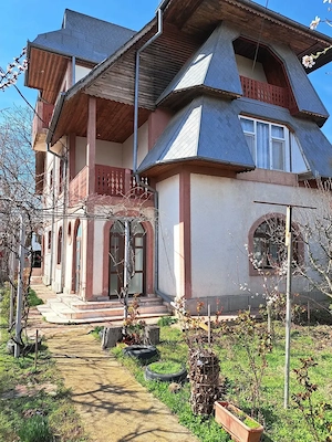 Casă Vânatori(GL) cu deschidere la DN26