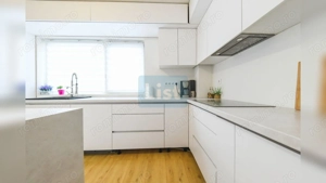 COMISION 0 | Duplex 200 mp | 6 camere | 4 Bai | Panorama | Zona VIVO - imagine 3