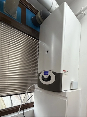 centrala functionala ariston genu evo 24 model 2015