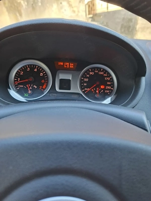 Renault clio - imagine 3