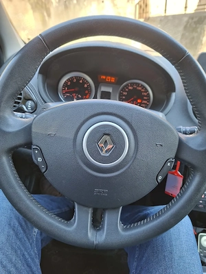 Renault clio - imagine 4