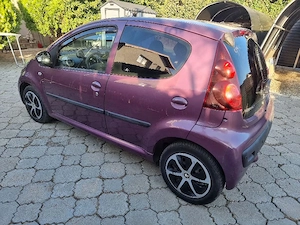 Autoturism - imagine 4