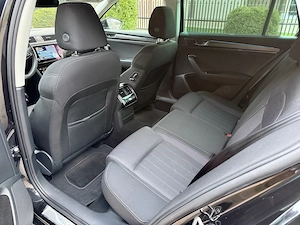 Skoda Superb Style 2.0 Tdi Dsg 200 Cp Cockpit Distronic Matrix Navi Istoric Skoda - imagine 5