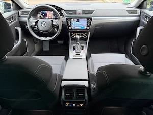 Skoda Superb Style 2.0 Tdi Dsg 200 Cp Cockpit Distronic Matrix Navi Istoric Skoda - imagine 8