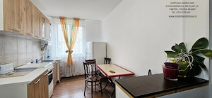 Apartament 2 camere decomandate, etaj 1, mobilat, utilat, boxa, Precista- zona Biserica Noua - imagine 5