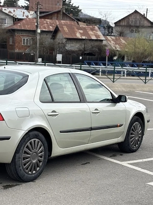 Renault Laguna II 1.6 Benzina   Acte   - imagine 4