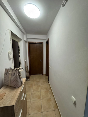Dau spre inchiriere apartament cu doua camere  - imagine 8