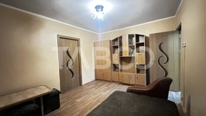 Apartament de inchiriat 2 camere utilate mobilate zona Vasile Aaron - imagine 7