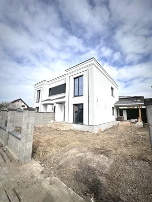 Duplex elegant | 4 camere | 3 bai | zona Serena 1 | Mosnita Noua