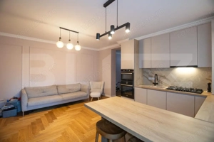 Apartament superb, 2 camere, 2 parcari, zona Poligon