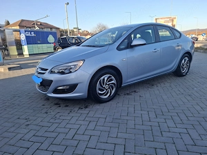 Opel Astra 1,4 Turbo ECOTEC Enjoy  - imagine 4