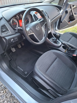 Opel Astra 1,4 Turbo ECOTEC Enjoy  - imagine 10