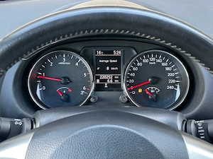 Nissan Qashqai 1.5 Diesel 110 CP An 2012 - imagine 8