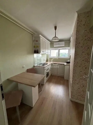 Chirie 2 camere, Modern, Decomandat, Zona Poli II - imagine 5