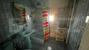 Casă de vânzare 7 camere, 300 mp utili, teren 839 mp, zonă centrală - imagine 19