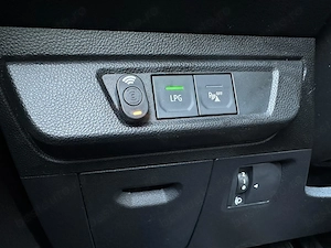 Dacia Sandero Stepway 1.0 Benzina Gaz 91 CP An 2022 - imagine 18