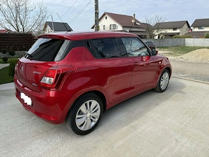 Suzuki Swift 1.2 Hybrid+benzina, proprietar de noua, carte service im reprezentanta - imagine 5