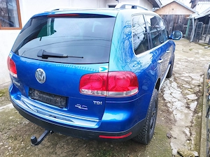 Vand Touareg 2006, cilindree  2500,bine intretinut, merita vazut! - imagine 3