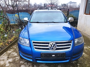 Vand Touareg 2006, cilindree  2500,bine intretinut, merita vazut! - imagine 2