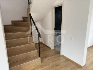  Case tip triplex de vânzare | 110 mp | Garaj | 126.000 € - imagine 3