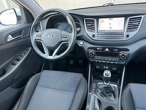 Hyundai Tucson 1.6 Benzina 132 CP An 2018 - imagine 14