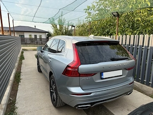 Volvo XC60 D4 R Design - imagine 4