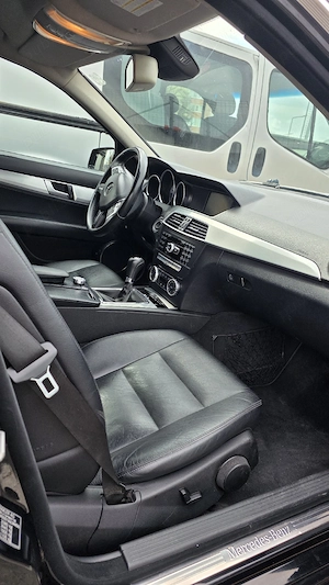 Mercedes C 180 CDI - 2.2 diesel - euro 5 - 2011 - imagine 5
