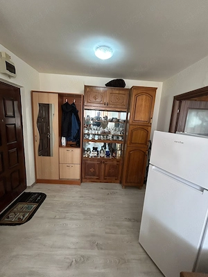 De inchiriat apartament cu 2 camere in zona liceului nr.2, mobilat și utilat 1200lei lunna