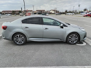 Toyota Avensis - imagine 2