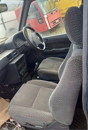 Vand Daihatsu Roky - imagine 4