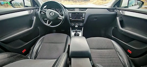 Skoda Octavia Combi 2.0 TDI DSG 150 CP   FULL DOTĂRI   Panoramic   ACC - Lane Assist   Xenon - Navi - imagine 9