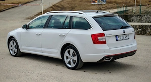 Skoda Octavia Combi 2.0 TDI DSG 150 CP   FULL DOTĂRI   Panoramic   ACC - Lane Assist   Xenon - Navi - imagine 3