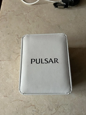 Ceas Pulsar (VD53 X332 - Stainless Steel) + cutie