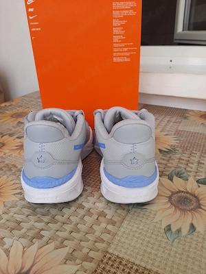 Adidasi Nike Star RUNNER