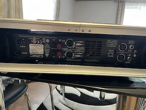 vănd anplificator  QSC2500. SI DRIVE RAK PA  