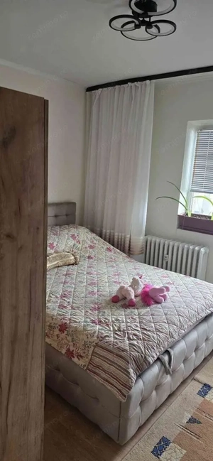 De vanzare Apartament 3 camere Pacii - imagine 2