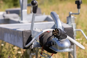 Peridoc Corsar cu MMA 1350 kg cu frana. Se vand direct din fabrica! - imagine 8