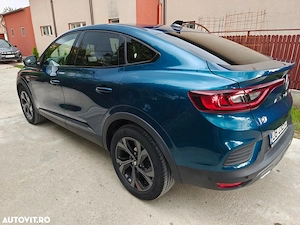 Renault Arkana MHEV 160 EDC RS Line - imagine 11