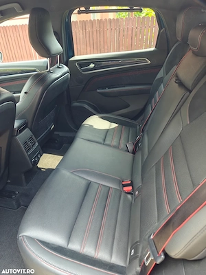 Renault Arkana MHEV 160 EDC RS Line - imagine 15