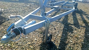 Peridoc Corsar cu MMA 2700 kg cu 2 axe, anul 2026, se vand direct din fabrica! - imagine 3