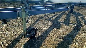 Peridoc Corsar cu MMA 2700 kg cu 2 axe, anul 2026, se vand direct din fabrica! - imagine 4