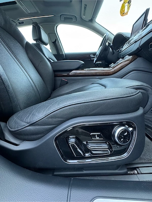 Vand Audi A 8 Long 2016 333 CP - imagine 4