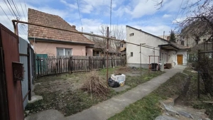 Central - Vanzare casa, curte comuna - Str. Tudor Vladimirescu - imagine 5