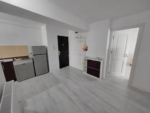 Închiriez apartament cu trei camere complet renovat lângă Iulius Mall  - imagine 13