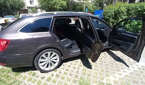 Vand skoda superb 2012 - imagine 2