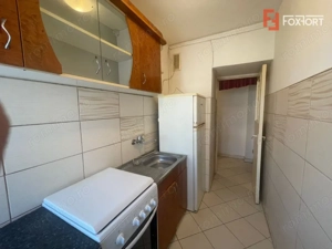 Apartament 2 camere, etaj 3, semidecomandat Vlaicu-Arad - imagine 8