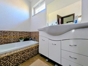 Casa unde copii cresc liberi: Povestea de pe strada Marin Sorescu - imagine 6