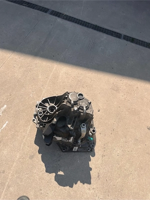 Dacia Sandero III Cutie viteze manuală cu 6 trepte JT4016 - imagine 3