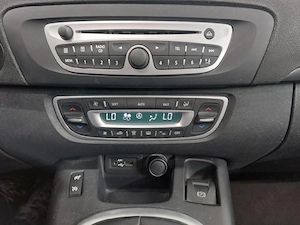 Renault grand Scenic Parisiene 2012 1.6 dci 130 cp - imagine 8