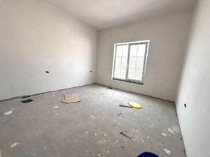 Duplex 4 camere despartit prin garaj - Mosnita Noua in zona excelenta - imagine 10